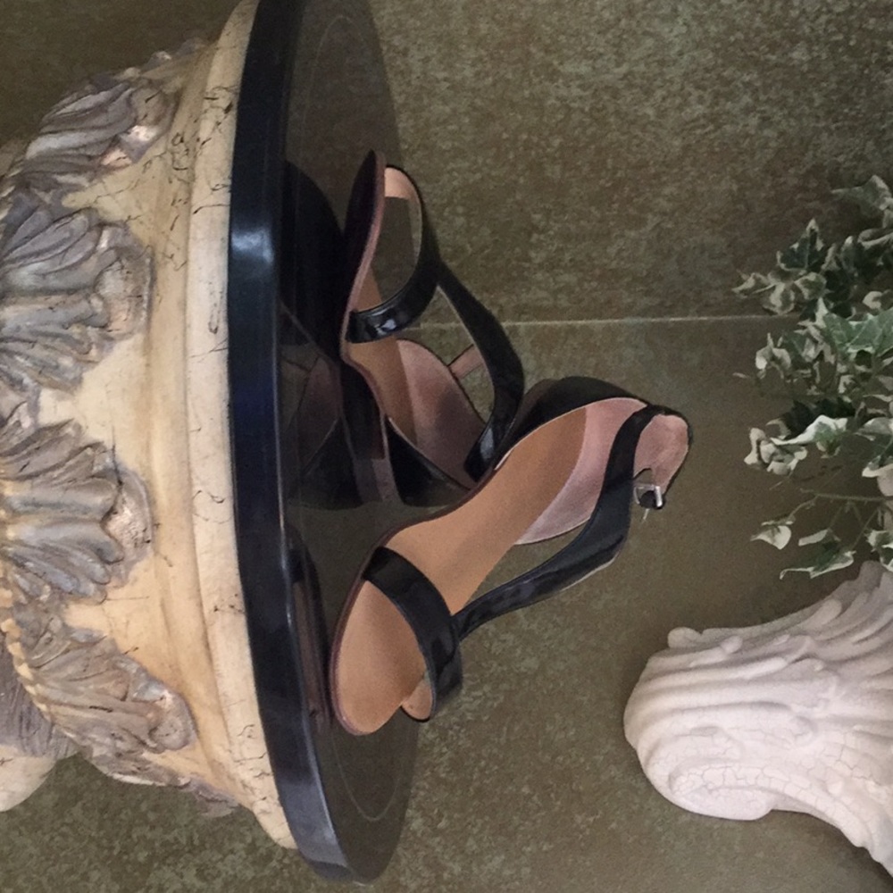 Black patent Leather Sandals